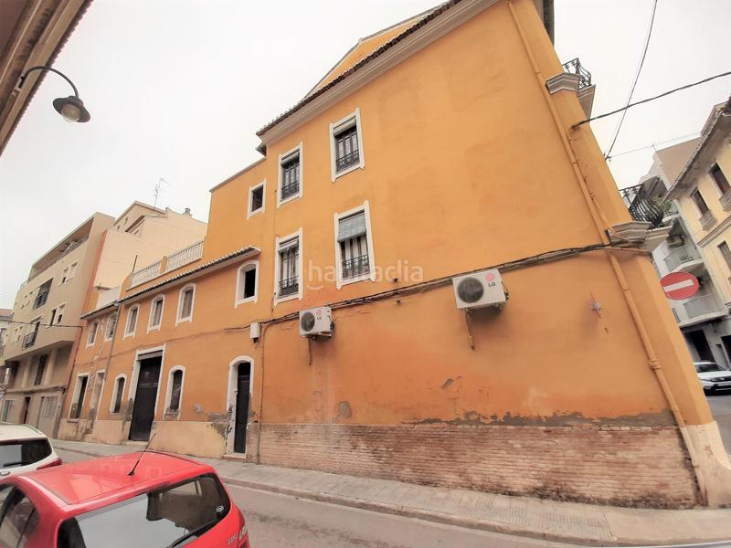 Foto 9e092c9c-f654-4a46-8b5b-789cbedb2f1a. Casa edificio para reformar en Sants Patrons Alzira