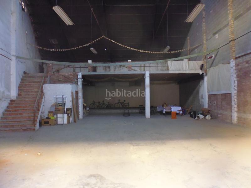 Foto cff4ec8a-877b-4e2e-a144-ac5c28af3af1. Alquiler local comercial local en zona centro. en Alzira