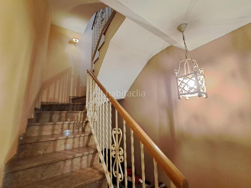 Foto 4d34be7c-9a56-492b-9c94-0da32e50a3fd. Casa adosada precioso adosado con excelentes calidades en calle peatonal, zona cartonajes!! en Alzira