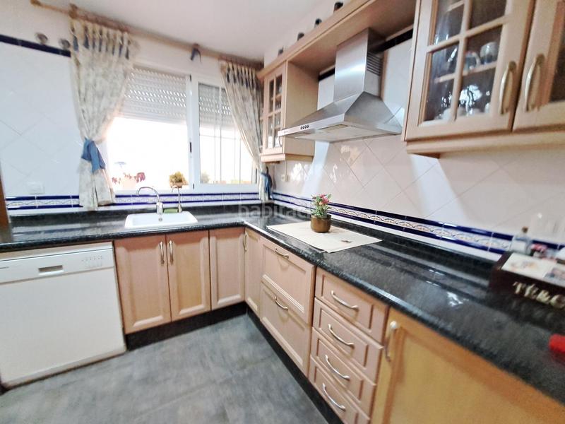 Foto 823857ab-ad88-479a-92c9-2677944e9f69. Casa adosada precioso adosado con excelentes calidades en calle peatonal, zona cartonajes!! en Alzira
