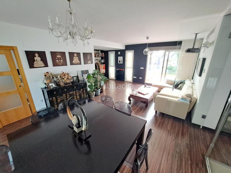 Foto 9660a4d7-6a3d-4984-887e-502e2790f40f. Casa adosada precioso adosado de diseño en venta en la exclusiva urbanización el racó, ! en Alzira