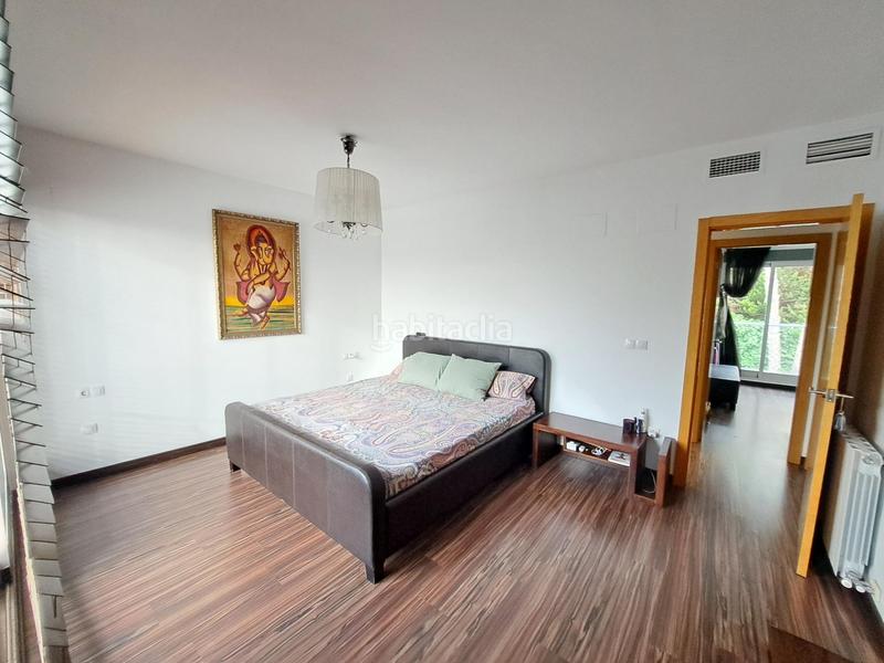 Foto ac1c7c45-40df-4ab1-afae-9438764f0f3a. Casa adosada precioso adosado de diseño en venta en la exclusiva urbanización el racó, ! en Alzira