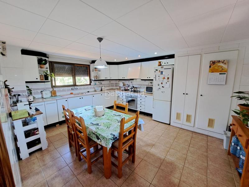 Foto fcddd2d4-27b6-41aa-8db8-88e409fe25f4. Chalet estupendo chalet en barraca de aguas vivas en Alzira