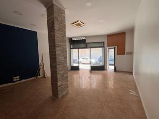 Rent Office space in Sants Patrons. Se alquila oficina céntrica en alzira