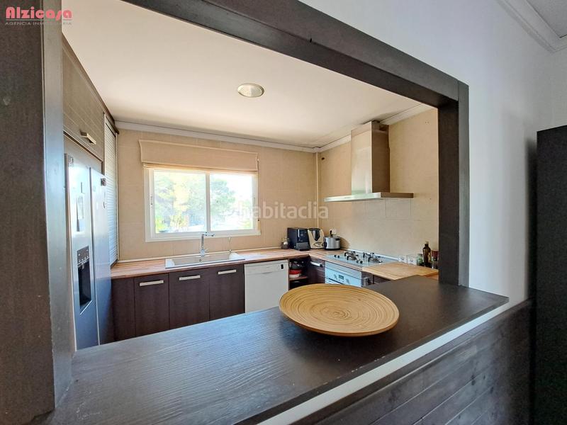Foto 16b0f2f7-e691-49a8-8233-c86e6bb30b3f. Chalet espectacular chalet en urb. santa marina barraca de aguas vivas en Alzira