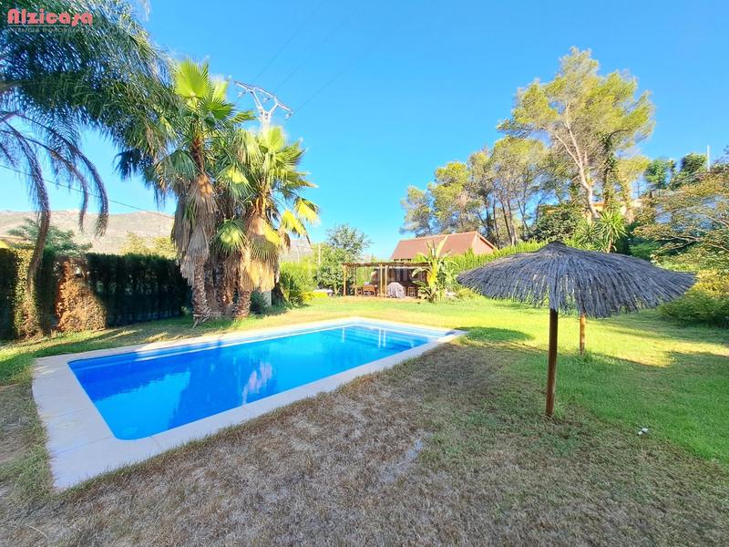 Foto 39486dc7-8be8-48c5-9127-f925a57ff3d8. Chalet espectacular chalet en urb. santa marina barraca de aguas vivas en Alzira