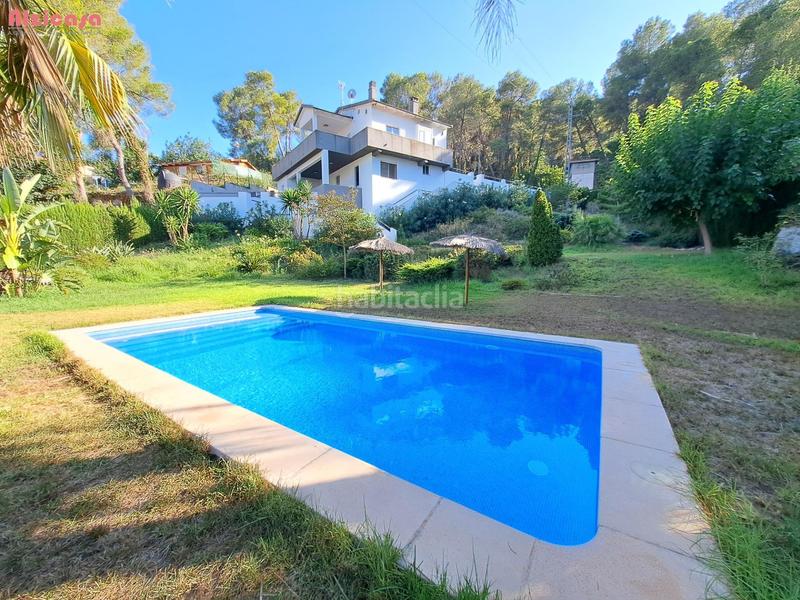 Foto 3b3c876f-d2f1-42d5-807b-f3cc2daff892. Chalet espectacular chalet en urb. santa marina barraca de aguas vivas en Alzira