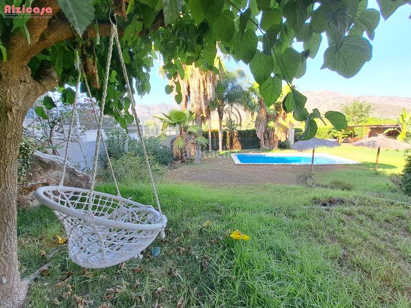 Foto bd37e60e-1f34-448d-be96-97651b5284f4. Chalet espectacular chalet en urb. santa marina barraca de aguas vivas en Alzira