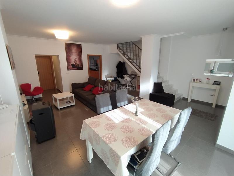 Foto 8b3ebf02-6254-44dd-99b7-cc1bb33bf89c. Casa preciosa casa con patio en Benimuslem