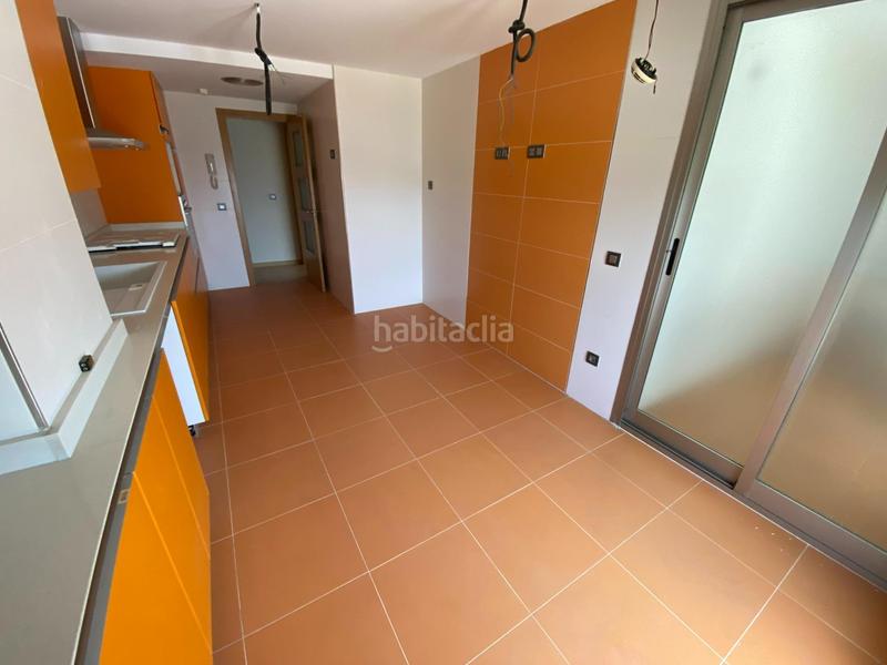 Foto 6748c8ee-4da2-45c1-91b9-68fc495659c9. Flat with heating parking in Tulell Alzira