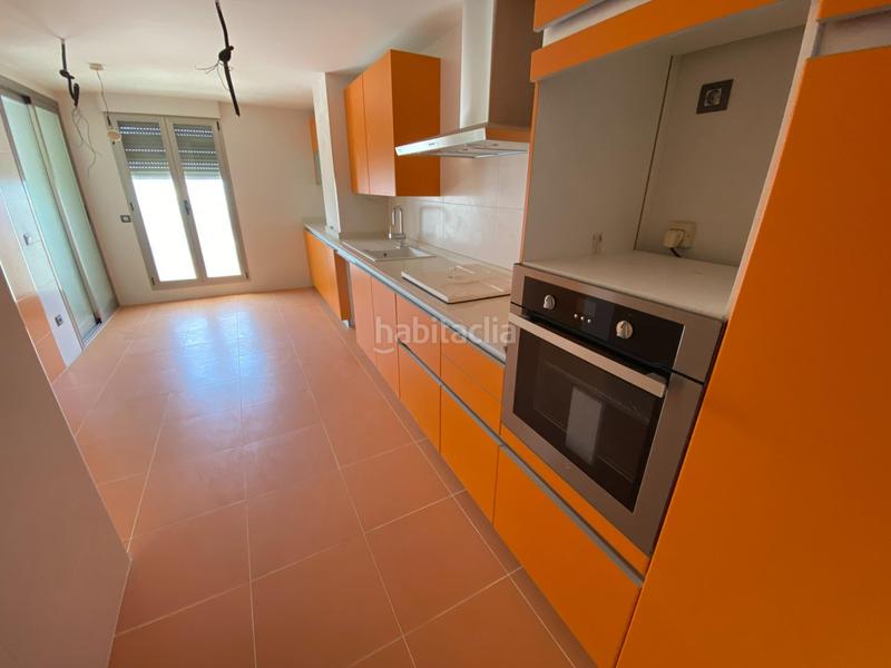 Foto f698a792-c6eb-4e1c-9138-f55ee6fa5296. Flat with heating parking in Tulell Alzira