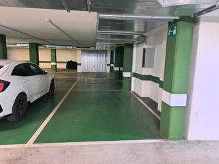 Autoparkplatz in Alquenència - Venècia. Plaza de garaje en venta en pleno centro