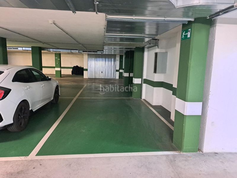 Foto f7a81eba-3d38-45a8-8a3c-faeb4fe50b77. Aparcament cotxe a Alquenència - Venècia Alzira