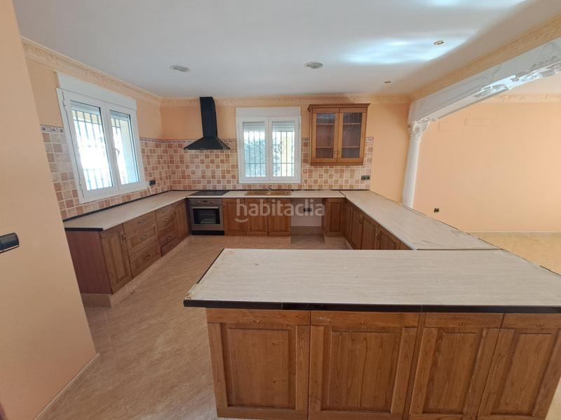 Foto 6eb5bd61-8f2c-4088-8d57-c540c73e2c26. Chalet mit parking pool in Urbanitzacions i Pedanies Nord Alzira