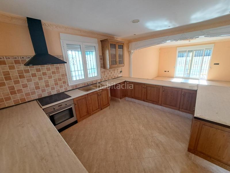 Foto af39f0c1-e868-492e-96ff-250b7dfe79b2. Chalet mit parking pool in Urbanitzacions i Pedanies Nord Alzira