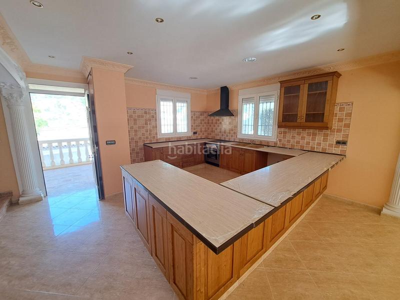 Foto b9ad49a2-c859-4230-96cd-144878b866e4. Chalet mit parking pool in Urbanitzacions i Pedanies Nord Alzira