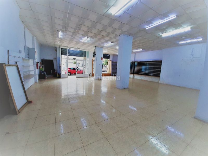 Foto 1048ea94-dc13-4cbe-89b4-ec5d68d3de9b. Lloguer local comercial a Carcaixent