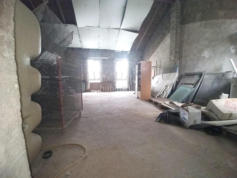 Foto b15e4214-c163-4024-8cac-0a9dbe6c7f7b. Geschäftsraum in Corbera