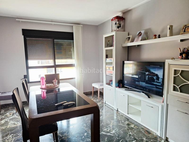 Foto ea926b2d-e6b6-484f-a456-9dac8e7b0595. Appartamento con parcheggio in Sants Patrons Alzira