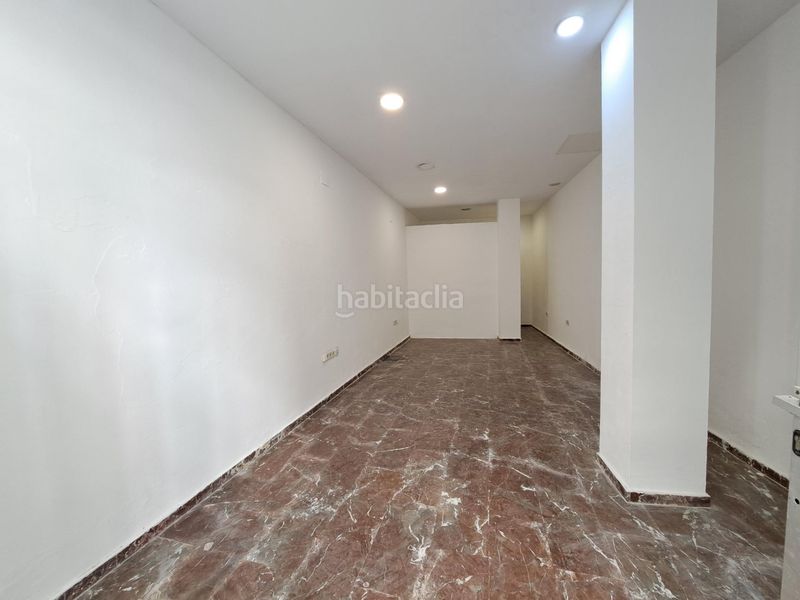 Foto 1838f439-3dcd-4d2e-9055-3876a189620c. Local comercial a Centre Alzira