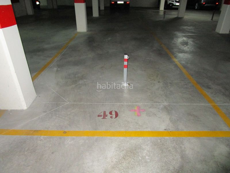 Foto 0f5962a7-689c-4b3a-8161-07b353474d14. Aparcament cotxe a Tulell Alzira