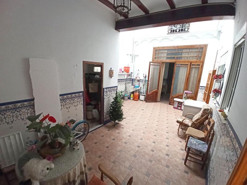 Foto cfd165be-5b37-4df0-b06c-c8748f1b8863. Maison dans Centre Alzira