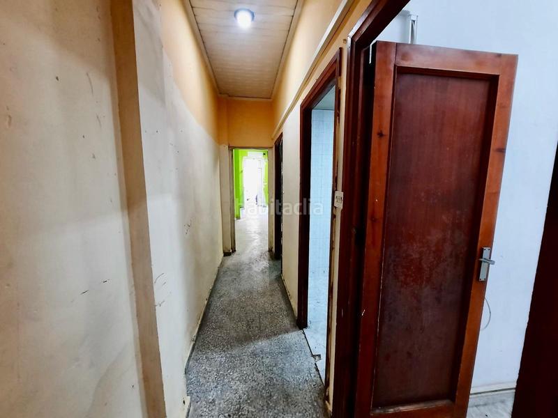 Foto af448abb-7f85-4e41-bcf8-96b9f3586bd2. Local comercial  en albalat en Albalat de la Ribera