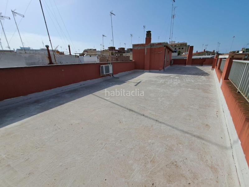 Foto c380cc5c-d9e6-4ef8-b562-6de4bd1851c3. Maison avec parking dans Pere Crespí Alzira