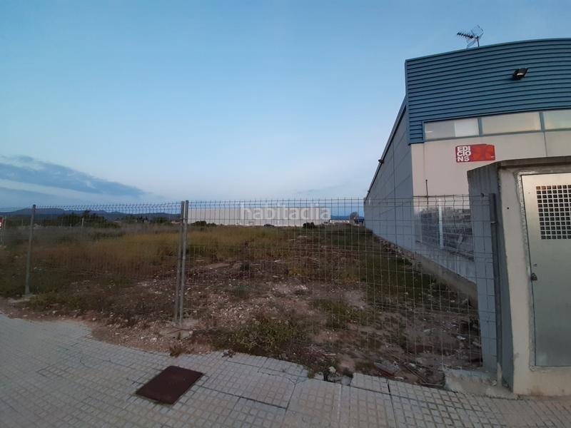 Foto b0909bbc-03f6-4dc7-ac72-8a8a7cc5de08. Residential plot in Pobla Llarga (la)