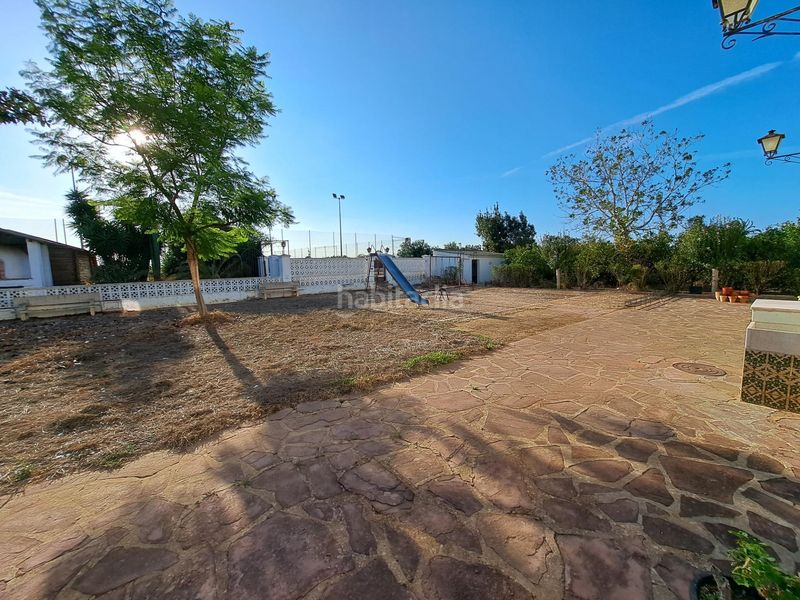 Foto ff2d368f-2f69-4ac9-9cd1-0333dd619a0a. Xalet amb aparcament piscina a Urbanitzacions i Pedanies Nord Alzira