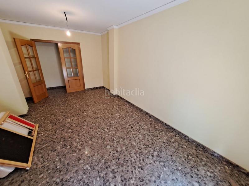 Foto 1e83d817-2f7a-4e1d-9f43-a21cd16d562b. Casa con parcheggio in Carcaixent