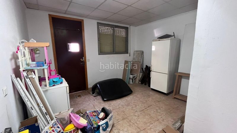 Foto f4935876-892f-4855-a53d-18cc581a1262. Local comercial a Carcaixent