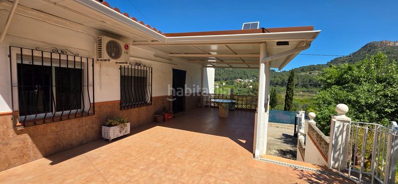 Foto d7f6d05a-26cf-4b0a-92e7-c56a096cf3a0. Xalet amb aparcament piscina a Urbanitzacions i Pedanies Nord Alzira