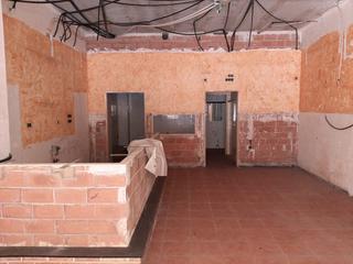 Lloguer Local Comercial a Alquenència - Venècia. Local comercial en alquiler. alzira