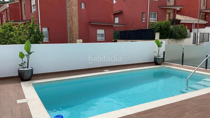 Foto 6ade6fa4-6a40-4f0f-85c2-9f0eb4773a76. Casa adosada se vende espectacular adosado en la urbanización el raco en Alzira