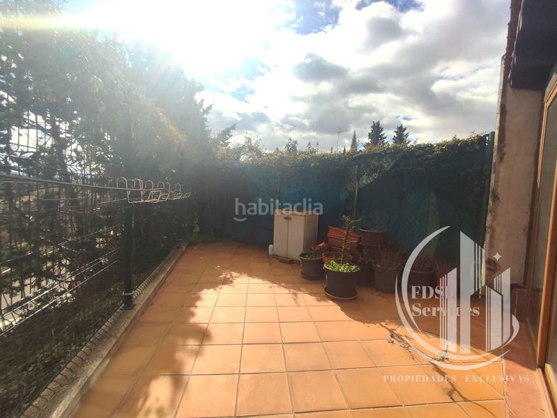 Foto 16630538-bc00-4392-b14d-de6205007748. Casa aparellada amb xemeneia calefacció aparcament a Elciego