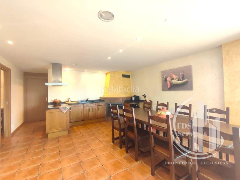 Foto 80835923-5a79-48fd-a7ce-a018cd8f9675. Casa aparellada amb xemeneia calefacció aparcament a Elciego
