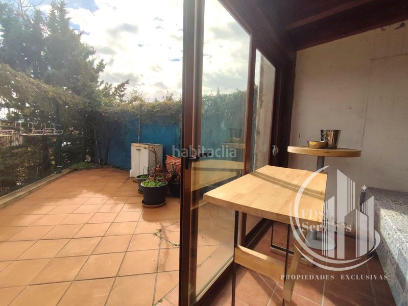 Foto 9aed3c81-8ccb-457c-a694-677eb747eee3. Casa aparellada amb xemeneia calefacció aparcament a Elciego