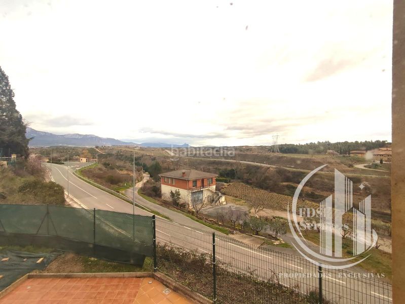 Foto a1f5641e-dae4-4f7d-a29e-cbd33113a6a6. Casa aparellada amb xemeneia calefacció aparcament a Elciego