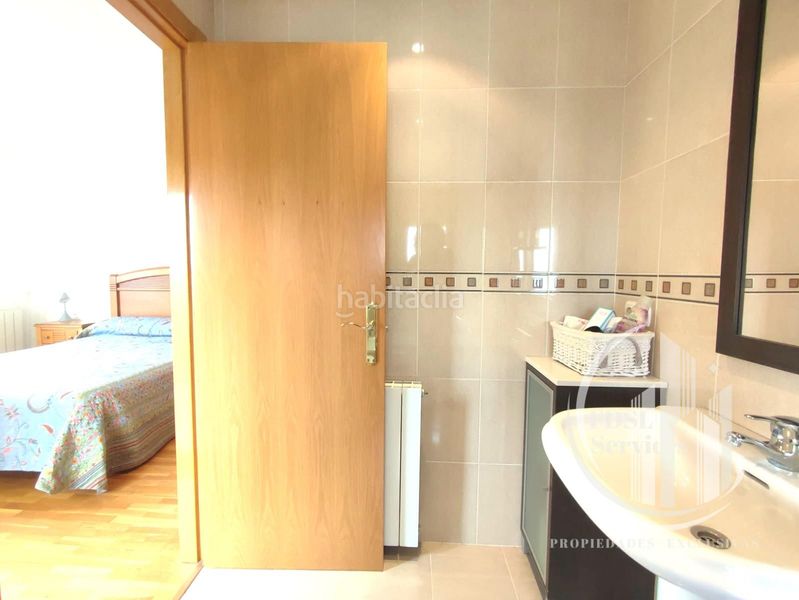 Foto eda551da-f1e0-499e-9d87-1cbcc7d5479e. Casa aparellada amb xemeneia calefacció aparcament a Elciego