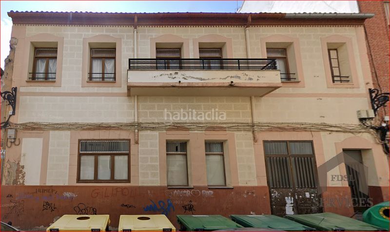 Foto d8d61555-69ec-4906-aa18-34c978b72846. Edifici a calle teatro 5 a Calahorra
