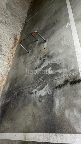 Foto b6a73345-f15a-4185-9a32-bd69c864b9a8. Alquiler parking coche en carrer de sant felip 74 pk zona céntrica en Masnou (El)