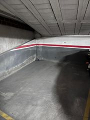 Aparcament cotxe  Avinguda generalitat de catalunya. Plaza de parking coche y moto peq