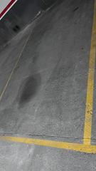 Autoparkplatz in Avinguda generalitat de catalunya 22. Plaza de pk para coche grande con amplia entrada