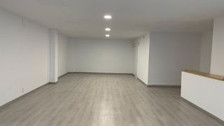 Lloguer Local Comercial a Ocata. Local en perfecto estado