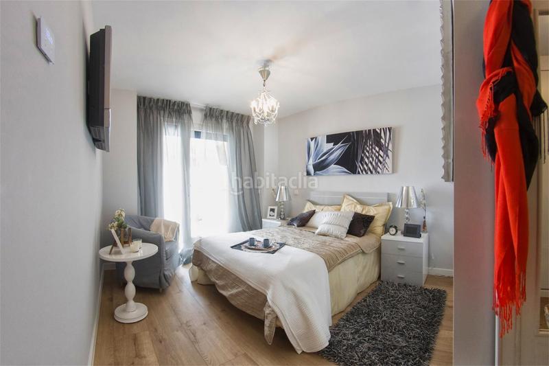 Foto 3fec0787-65fb-4a97-917a-c94459d4ec0e. Àtic 130m<sup>2</sup> amb calefacció aparcament piscina a Parque Alameda - Paula López Valladolid