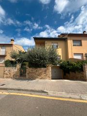 Casa in Molí de Vent-La Sauleda. Casa c anoia