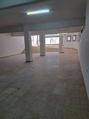 Location Local commercial  Carrer de la llibertat. Local para despacho justo en frente del ayuntamiento