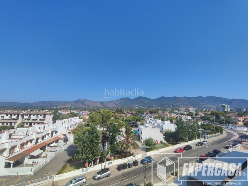 Foto 4a9ee156-1372-4bfb-9e80-c9c0a2dfd22d. Apartamento en La Curva Benicasim / Benicàssim