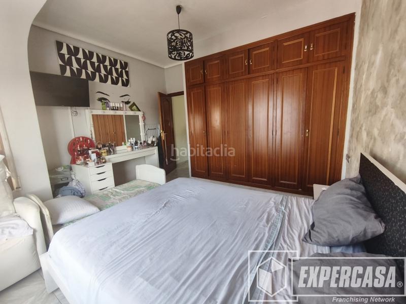 Foto 51e872c9-4e4c-4fbc-bbbd-93eba47fcfbe. Appartamento con riscaldamento in Plaza Illes Columbretes Castellón de la Plana